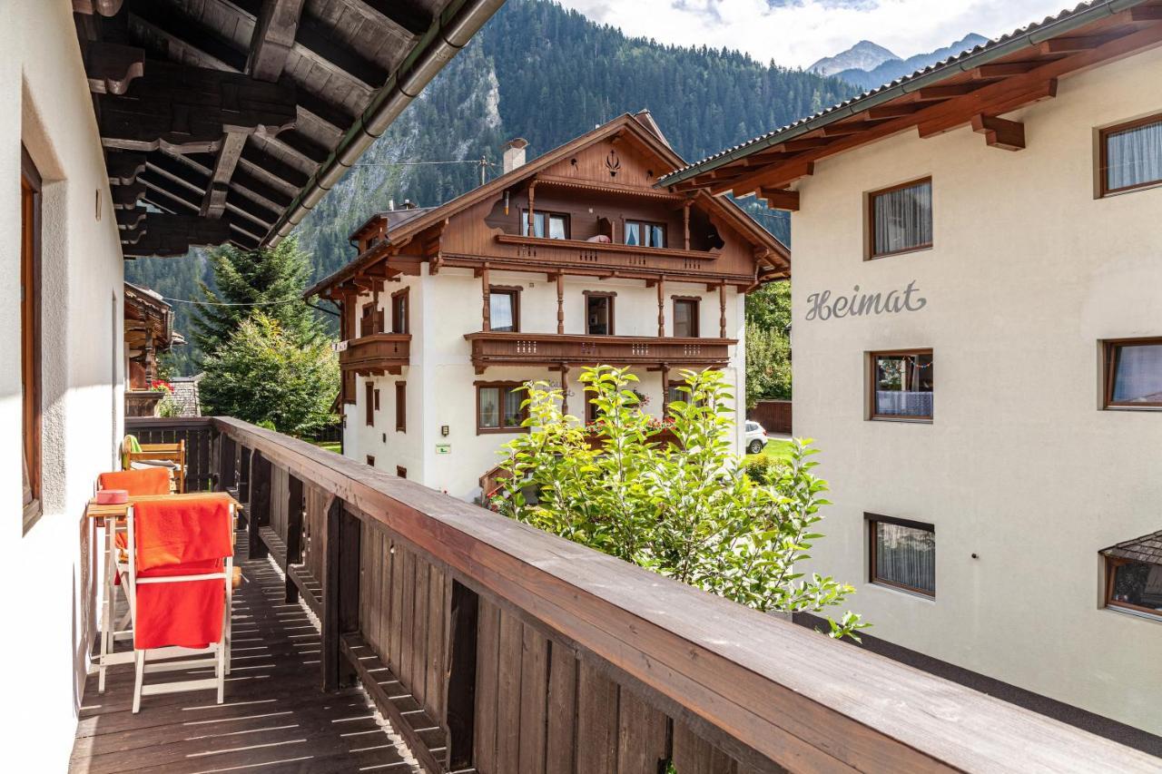 Ferienwohnung Galerie Kaiser Mayrhofen Bagian luar foto