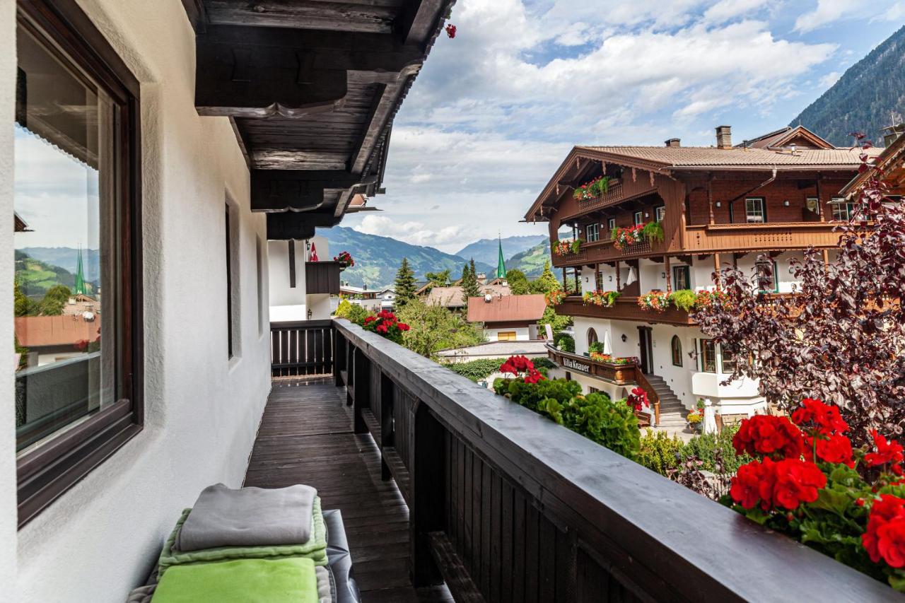 Ferienwohnung Galerie Kaiser Mayrhofen Bagian luar foto