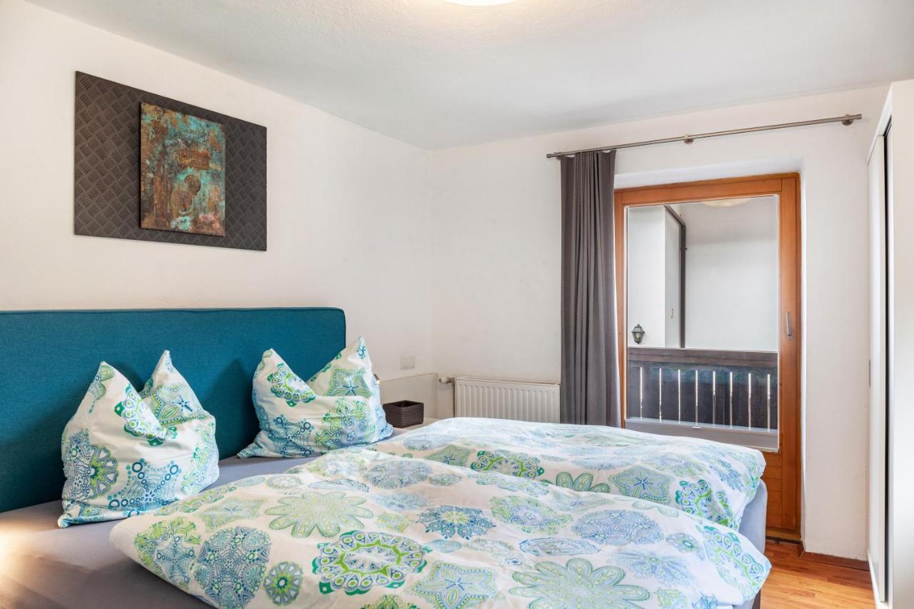 Ferienwohnung Galerie Kaiser Mayrhofen Bagian luar foto